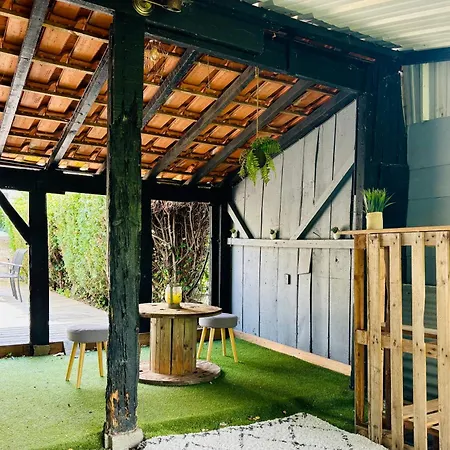 La Maison Du Parc, Charme Et Tranquillite דירה *