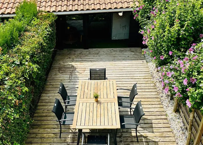 Apartment La Maison Du Parc, Charme Et Tranquillite *